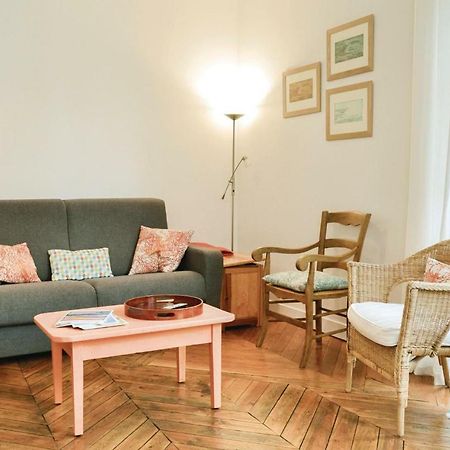 2 Bedroom Awesome Apartment In Мер-ле-Бен Екстериор снимка